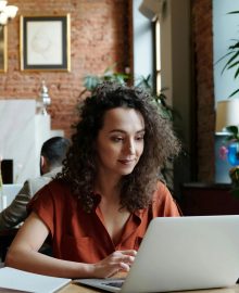 pexels-edmond-dantes-4339727